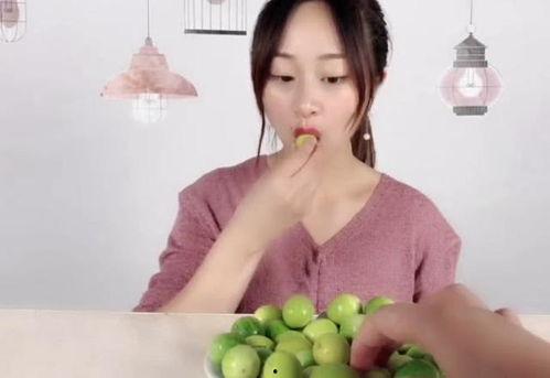 吃货主播吃小瓜是谁,趣味横生引网友热议