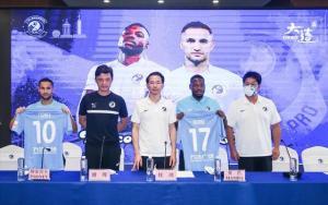 吃瓜俱乐部首席,揭秘娱乐圈幕后风云