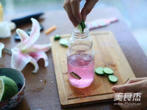 吃瓜调酒的视频,轻松学会夏日清凉饮品制作